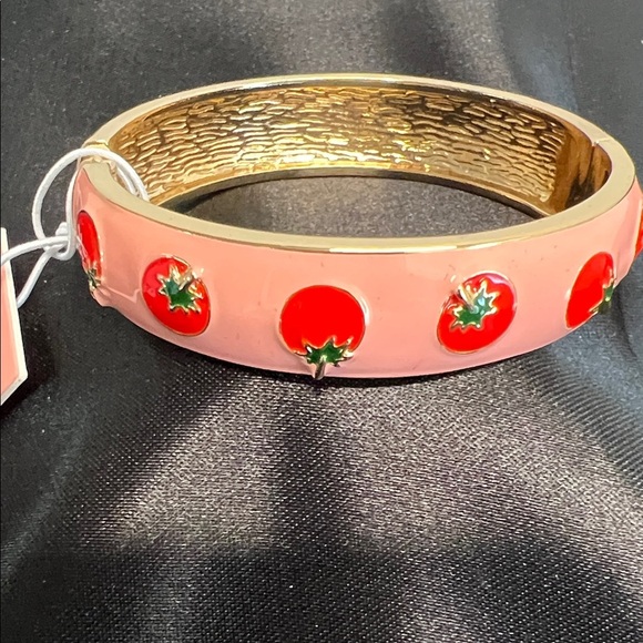 Piper K | Tomato Bracelet - Picture 7 of 10